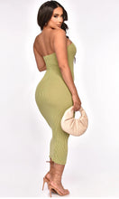 Load image into Gallery viewer, Charmaine midi dress
